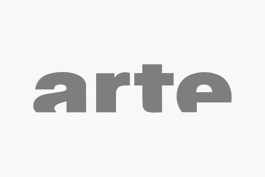 La palabra "arte" en letras grises minúsculas y en negrita, centrada sobre un fondo blanco liso.